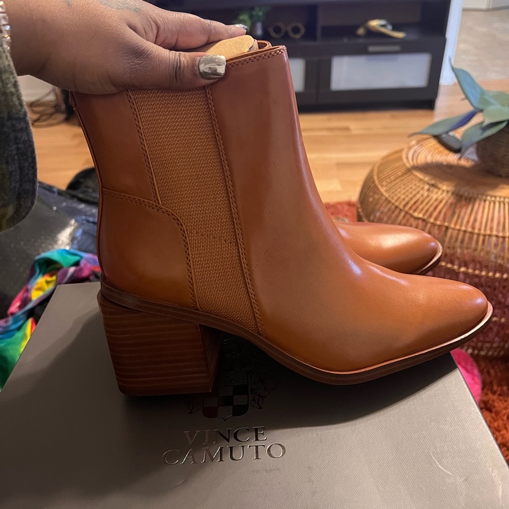 Brand New Vince Camuto Booties